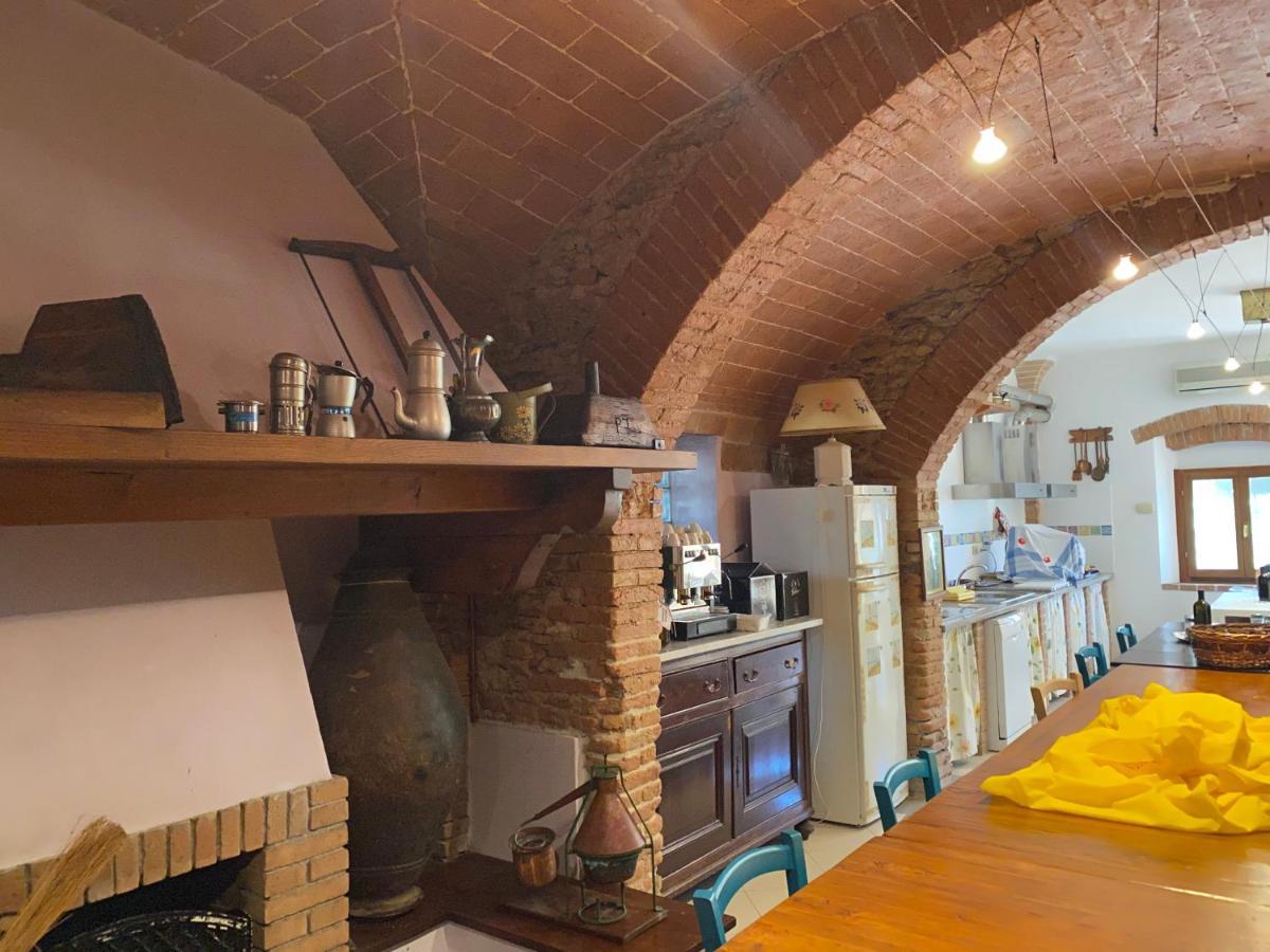 ואדה Agriturismo Le Biricoccole מראה חיצוני תמונה